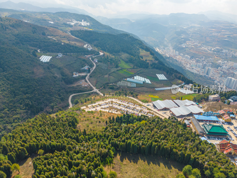 航拍云南个旧老阴山景区