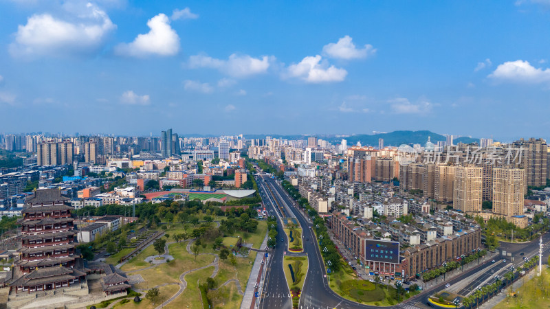 四川宜宾城市风光航拍图