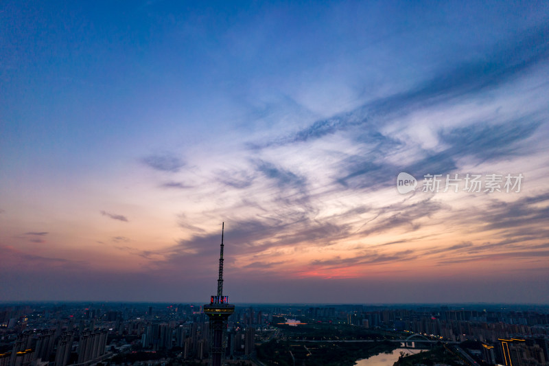 河南周口城市晚霞夜幕降临航拍图