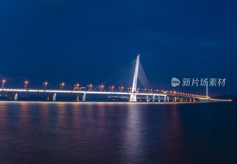 深圳湾公路大桥夜景灯光