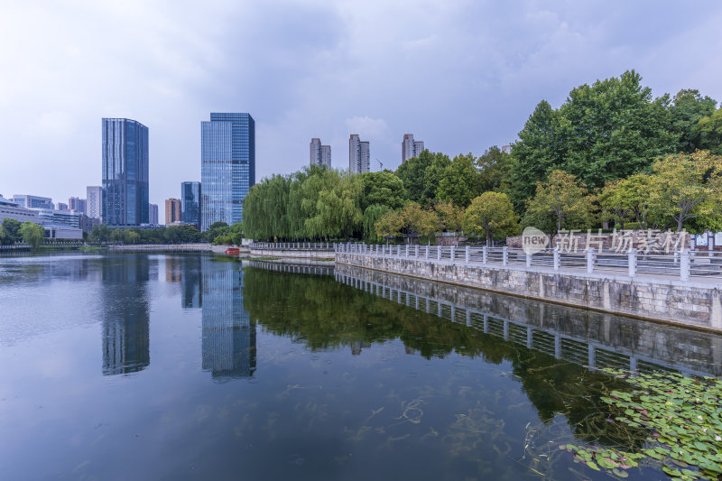 武汉江汉区后襄河公园风景