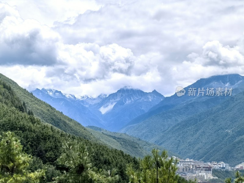 自然风光、风景照、康定城