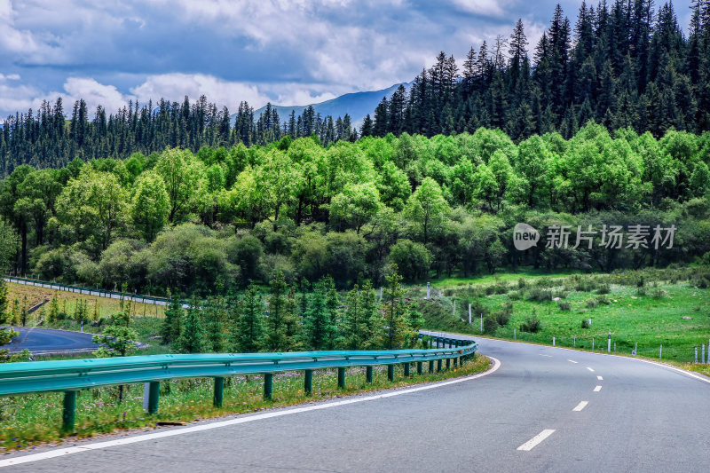 甘肃省G227张孟线风景