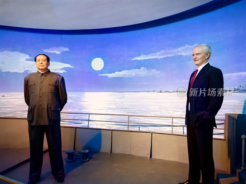 武汉横渡长江博物馆内部展厅