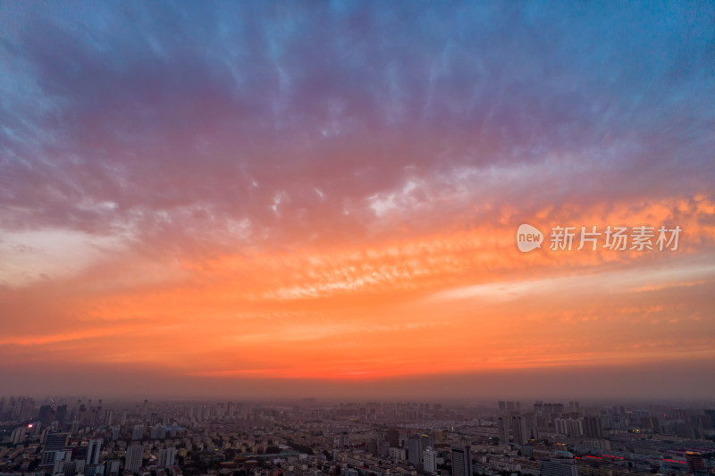 山东济南城市日落晚霞夕阳航拍摄影图