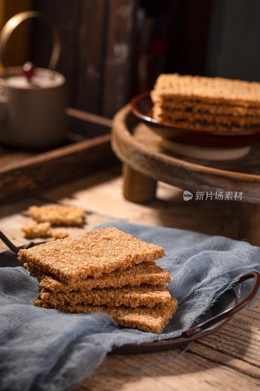 米酥锅巴薄脆饼干休闲零食