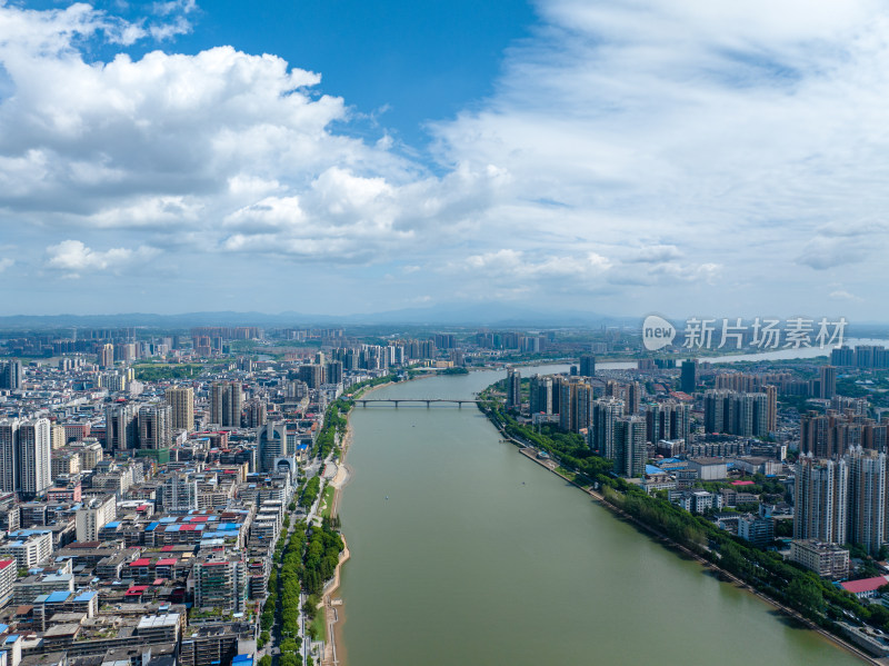 蓝天白云下 航拍湖南衡阳 湘江滨水城市建筑