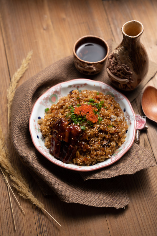 日式鳗鱼炒饭