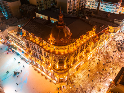 中国黑龙江哈尔滨中央大街夜晚雪景