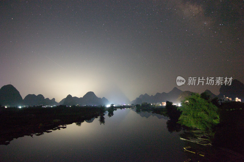 广西桂林山水星空