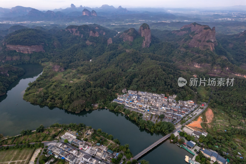 广东丹霞山景区自然风光航拍摄影图