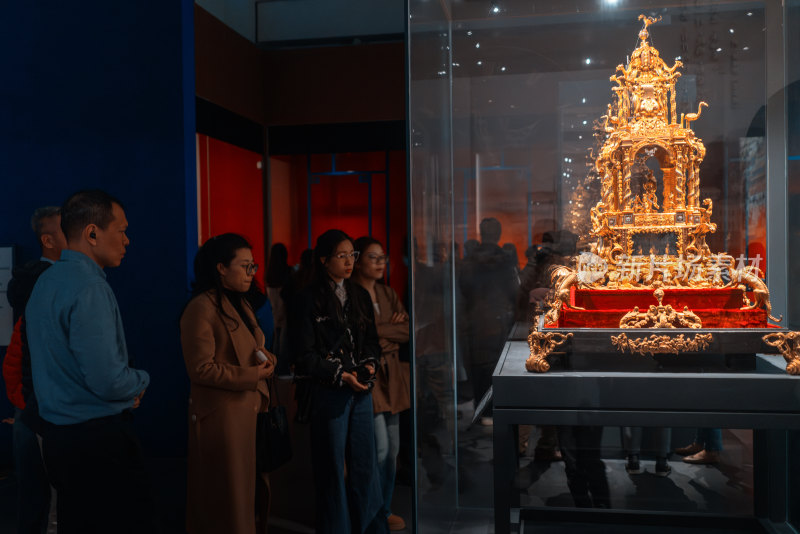 广东省博物馆故宫清代广钟精品展