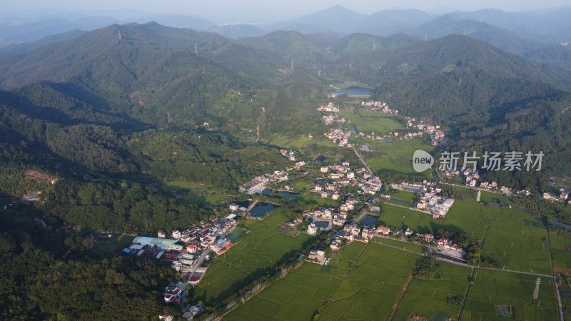 广东广州：航拍增城区正果镇城市风光