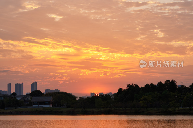 湖北武汉金银湖夕阳景色