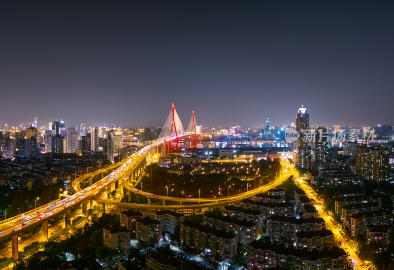 航拍上海杨浦大桥夜景