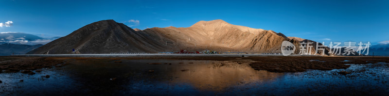 中国新疆喀什地区阿克陶县喀拉库勒湖景区