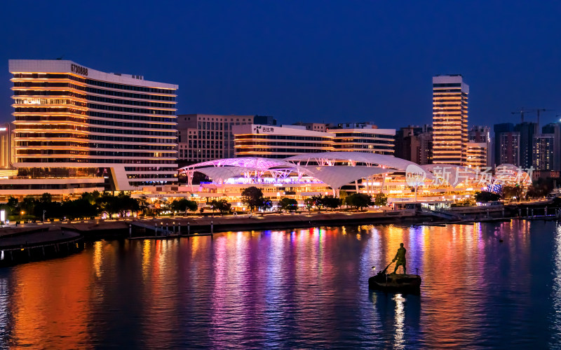 厦门五缘湾帆船俱乐部夜景