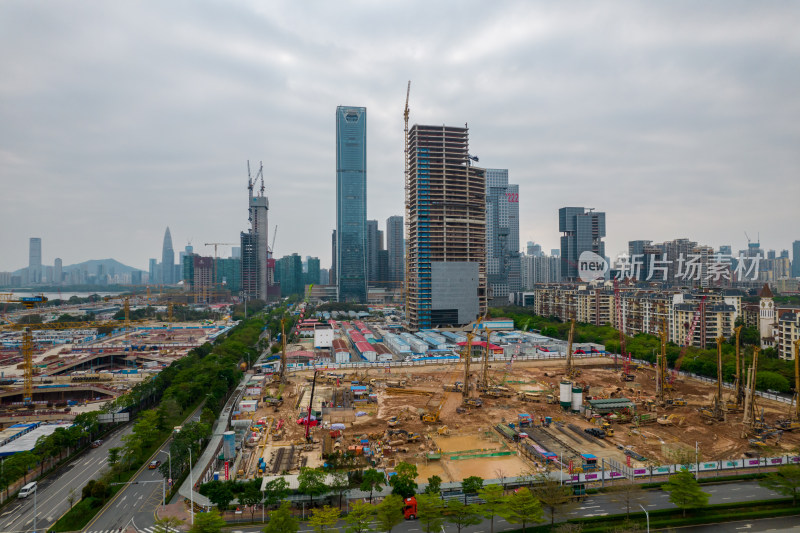 深圳湾超级总部基地建设工地