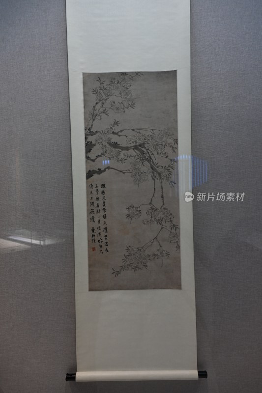 中式传统花鸟卷轴画