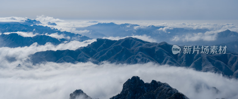 山脉大雪云海航拍辽阔高远壮观背景自然风景