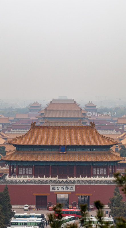 北京景山公园看故宫博物院建筑景观