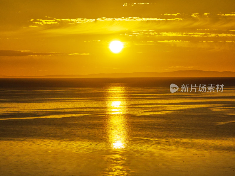 青海湖日出