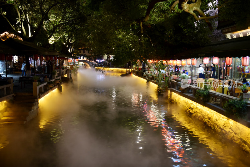 江苏苏州同里古镇水乡夜景