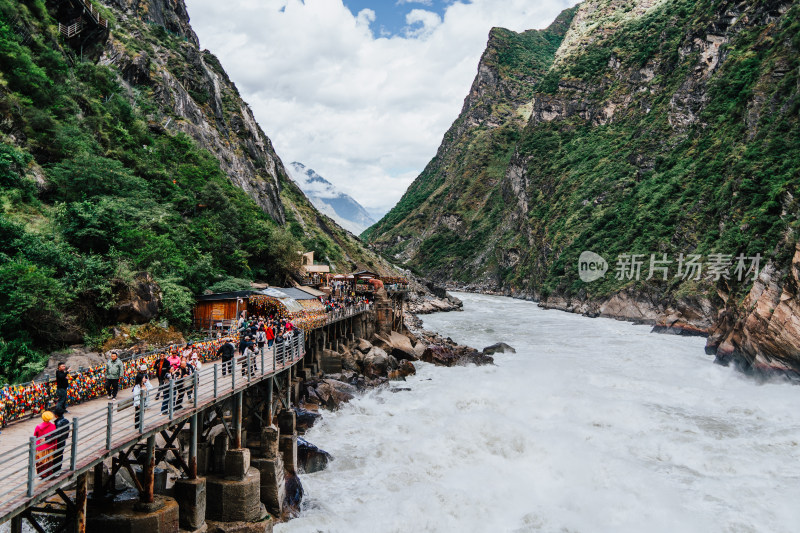 迪庆藏族自治州虎跳峡景区