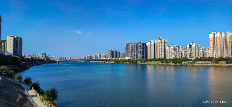 湖南衡阳湘江两岸高楼建筑航拍图