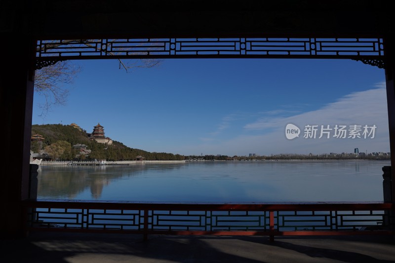 湖边日落古建筑颐和园剪影景象