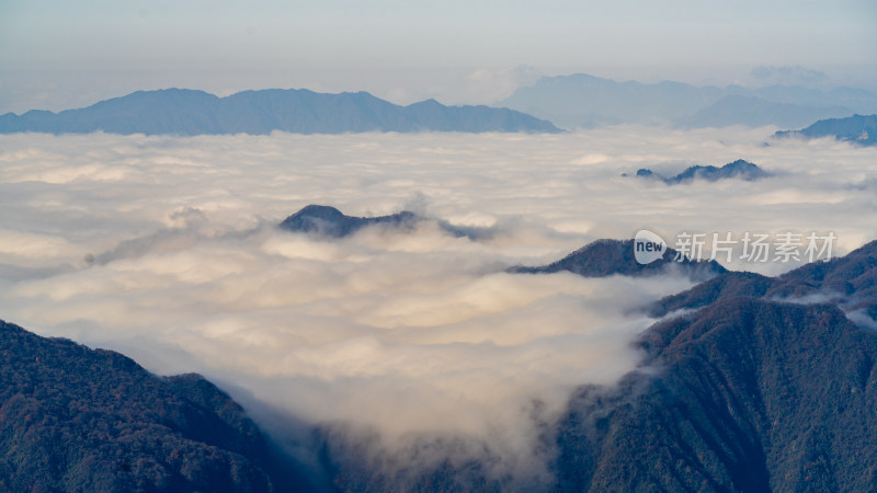 汉中龙头山秋天云海