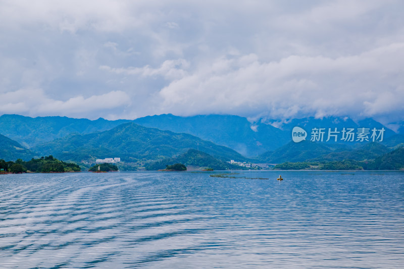 春日千岛湖风光