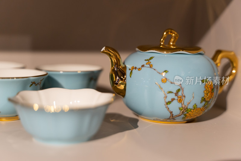 杯子茶壶陶瓷制品