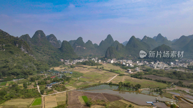 广西桂林阳朔山水风光航拍图