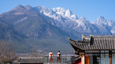 春节期间云南丽江白沙古镇综合场景