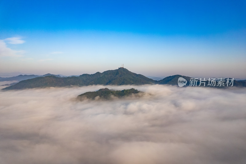 山川云海航拍图