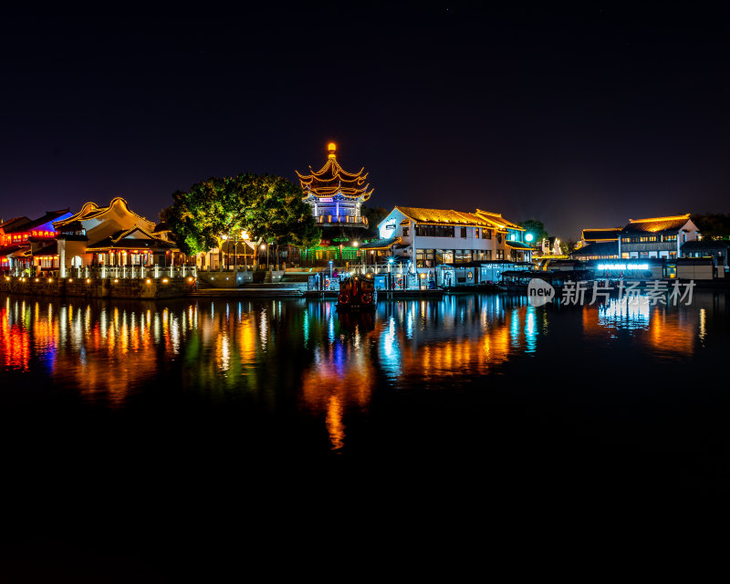 苏州七里山塘山塘街夜景