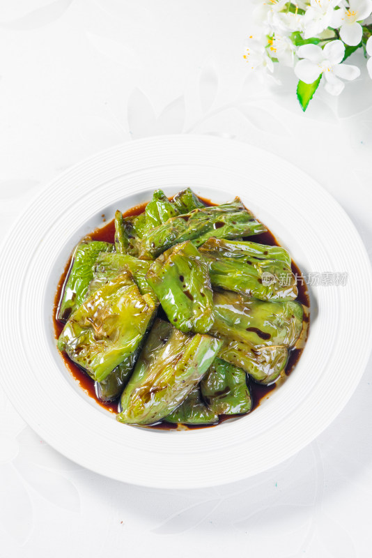 中国传统家常菜品虎皮青椒