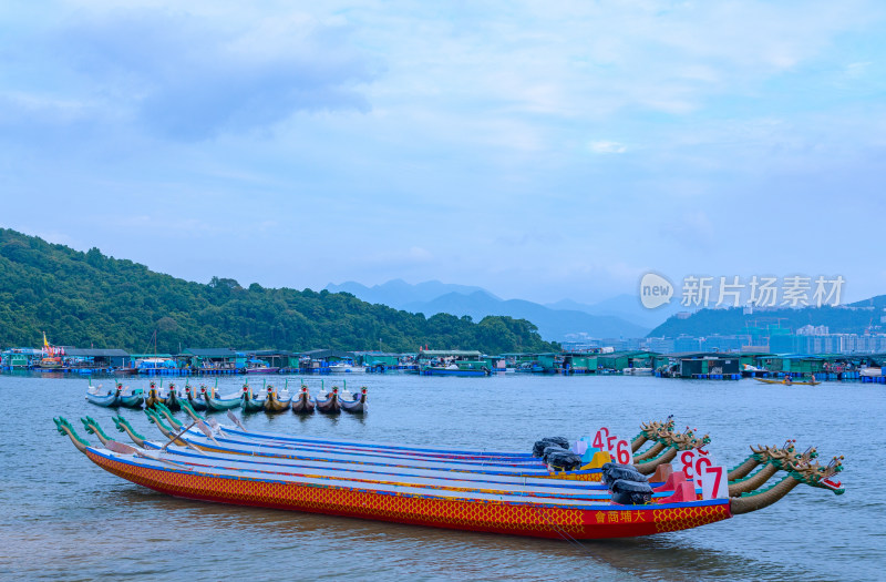 香港大埔墟海湾码头港口传统赛龙舟木船