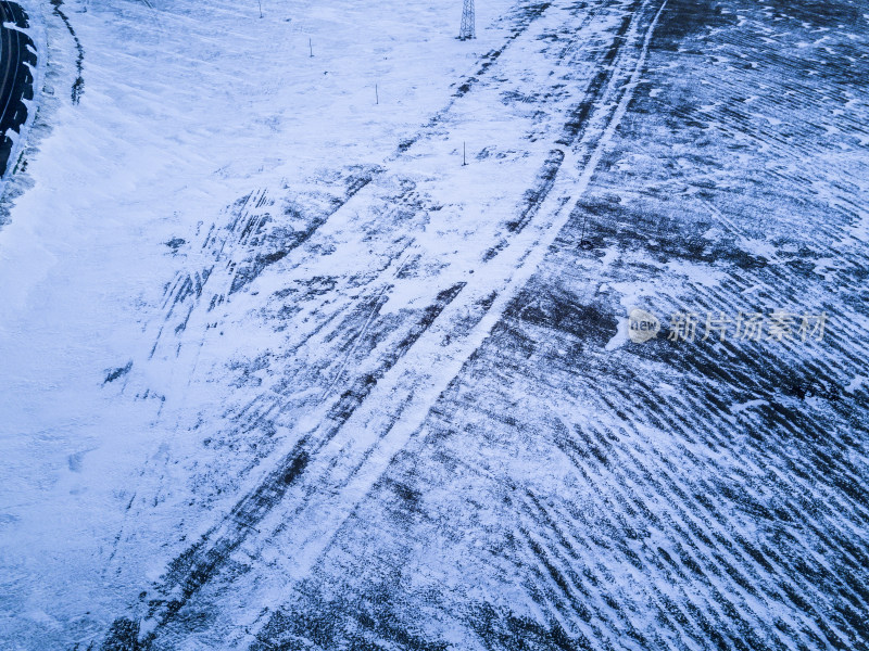 内蒙古雪地道路航拍