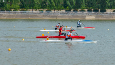 河道内皮划艇比赛航拍