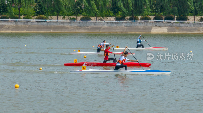 河道内皮划艇比赛航拍