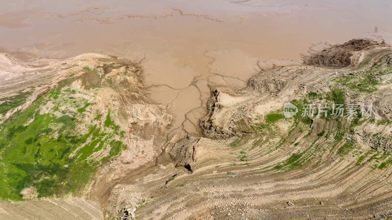 夏季枯水期干旱的黄河河道