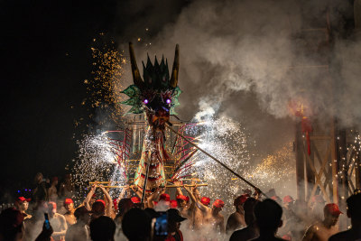 揭西五经富烟花火龙活动