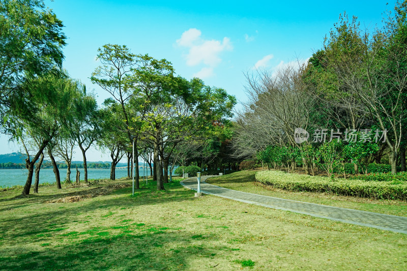 苏州石湖景区景观小路