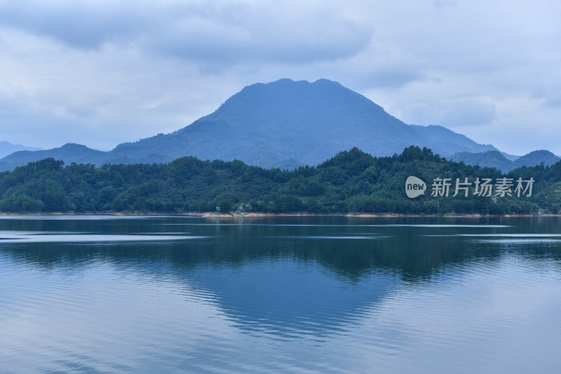 千岛湖水墨山水实拍