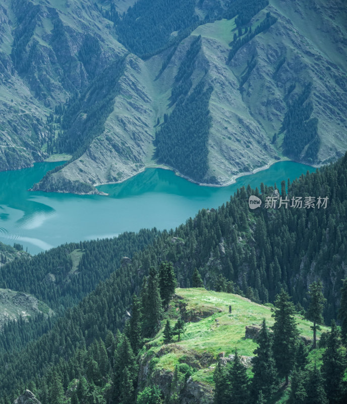 新疆天山天池