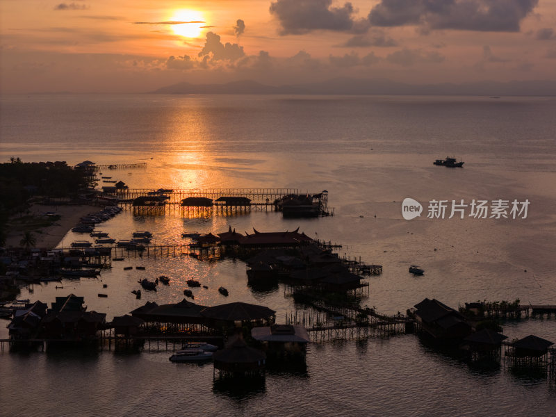 仙本那水屋航拍摄影日落海岛