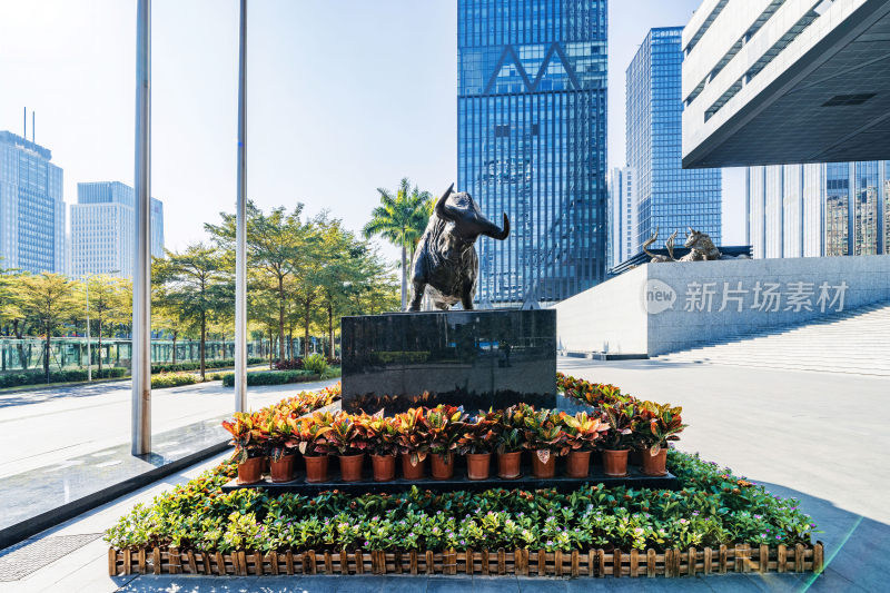 深圳证券交易所建筑外景金融牛铜像雕塑