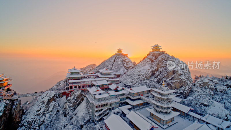 河南洛阳老君山雪景